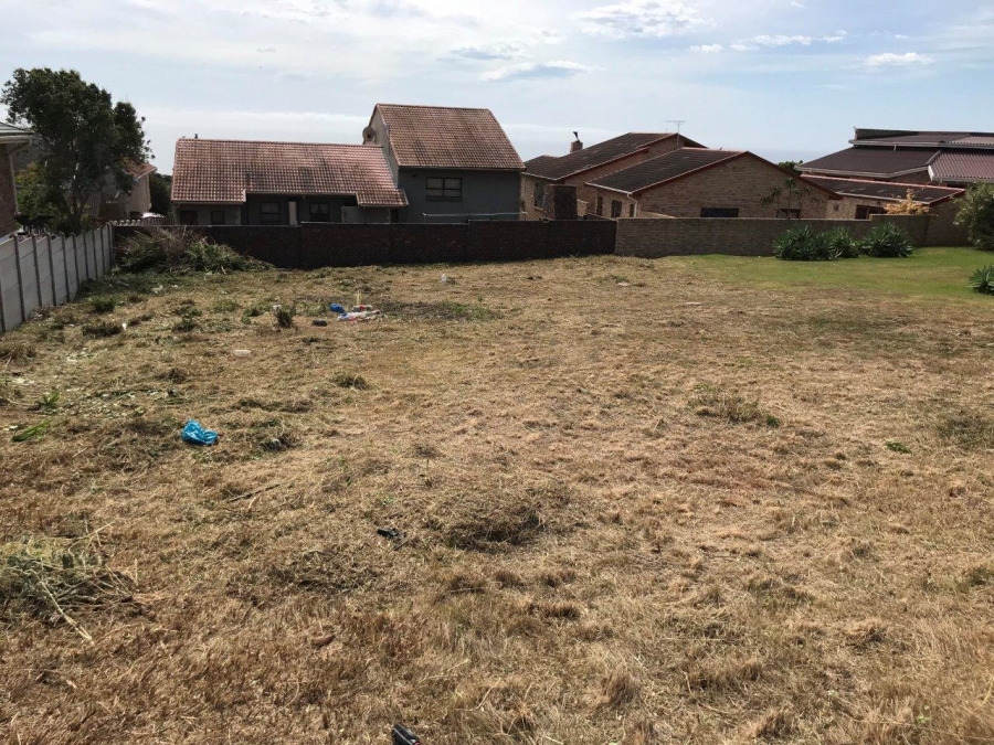 0 Bedroom Property for Sale in Wavecrest Eastern Cape
